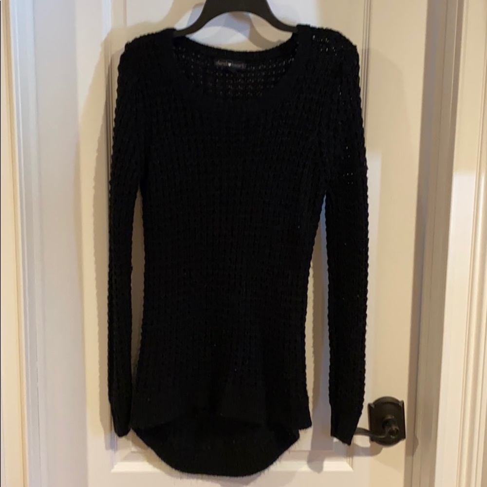 Derek Heart sweater